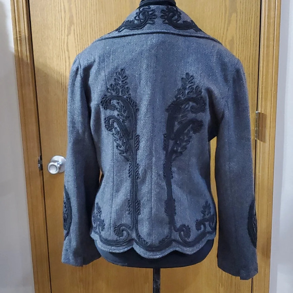 Soft surroundings wool blend applique black grey blazer - Picture 5 of 7